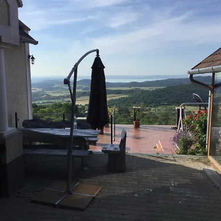 Borospince * Pécsely